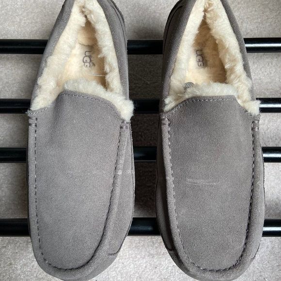 UGG Men Ascot Suede Slip On Shoe - NEW NWOB main image 5